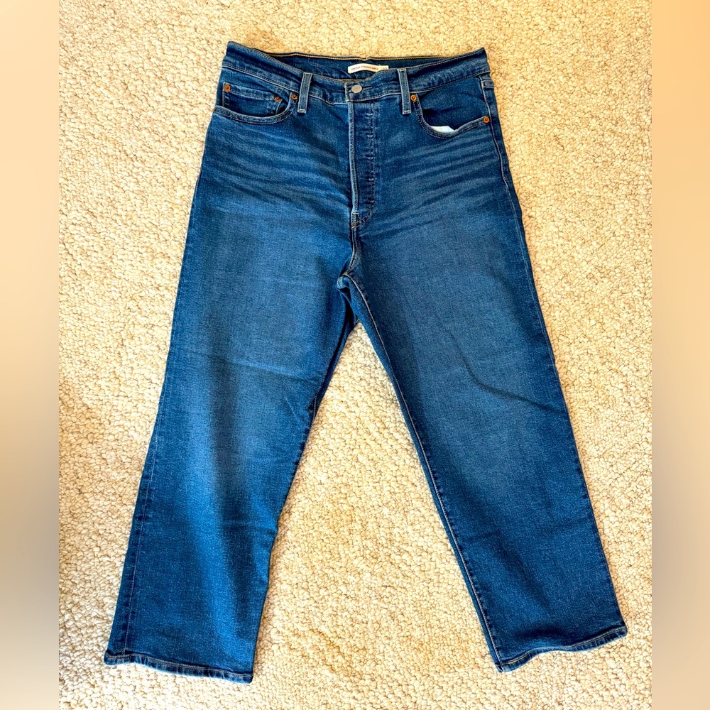 Levi’s Ribcage Jean - Picture 2 of 5